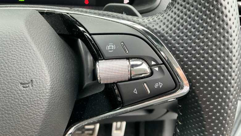 Skoda Karoq 1.5 TSI Sportline 5dr DSG Petrol Estate